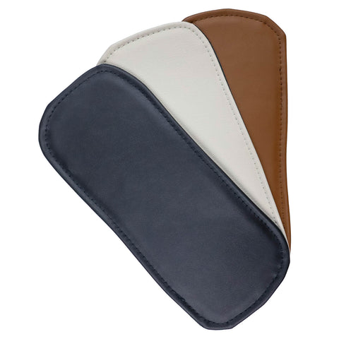 Miếng lót giày êm ái giúp giảm áp lực lên bàn chân.