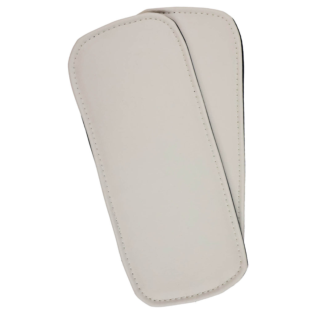 Miếng lót giày êm ái giúp giảm áp lực lên bàn chân.